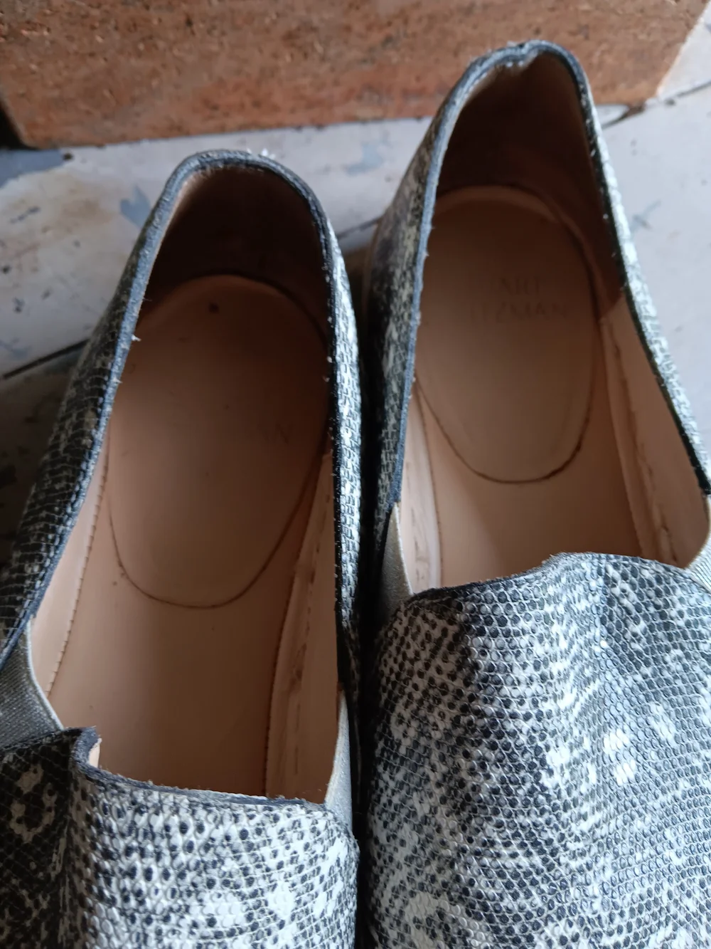 Stuart Weitzman stuart weitzman